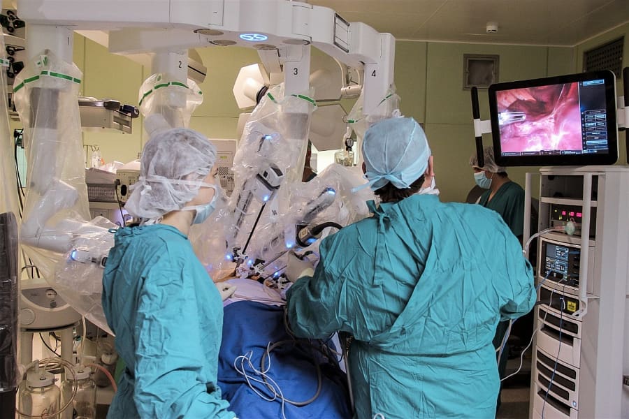 В Краснодаре хирурги провели уникальную операцию