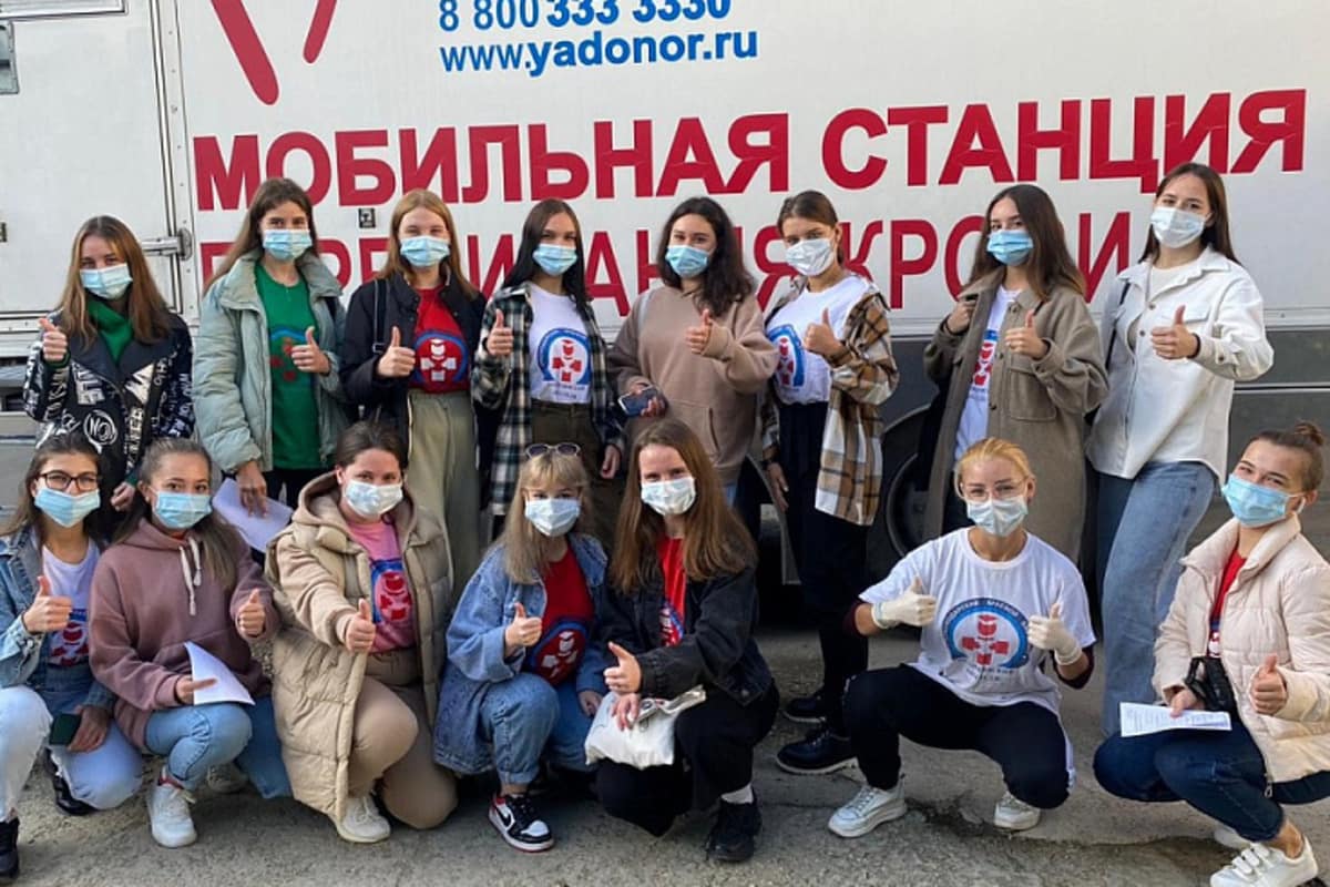 Краснодарские студенты приняли участие в акции «Пусть сердца бьются в унисон. Мы – доноры!»