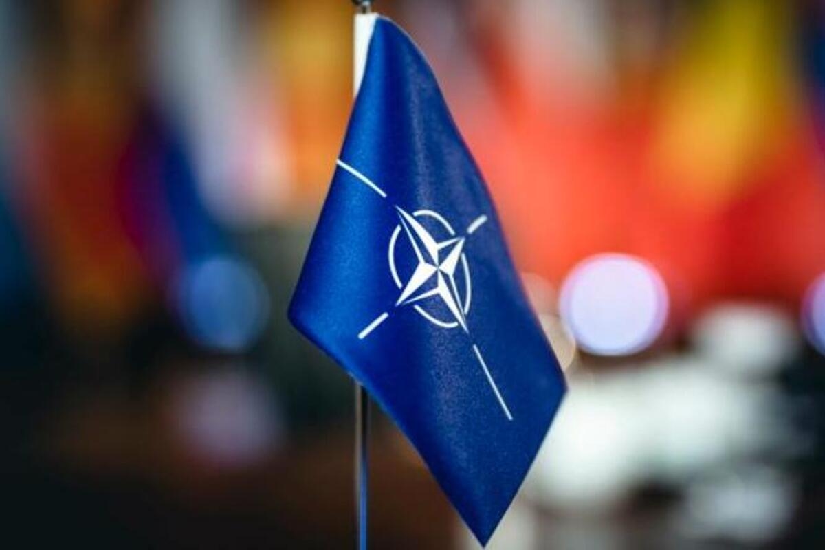 Китайцы нарекли НАТО «кровожадным зомби с мертвым мозгом»