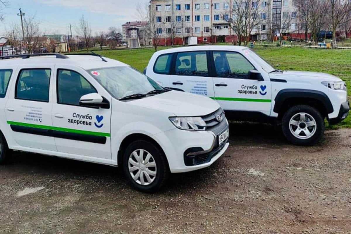 В Краснодарском крае продолжают поставлять новые автомобили в районные больницы