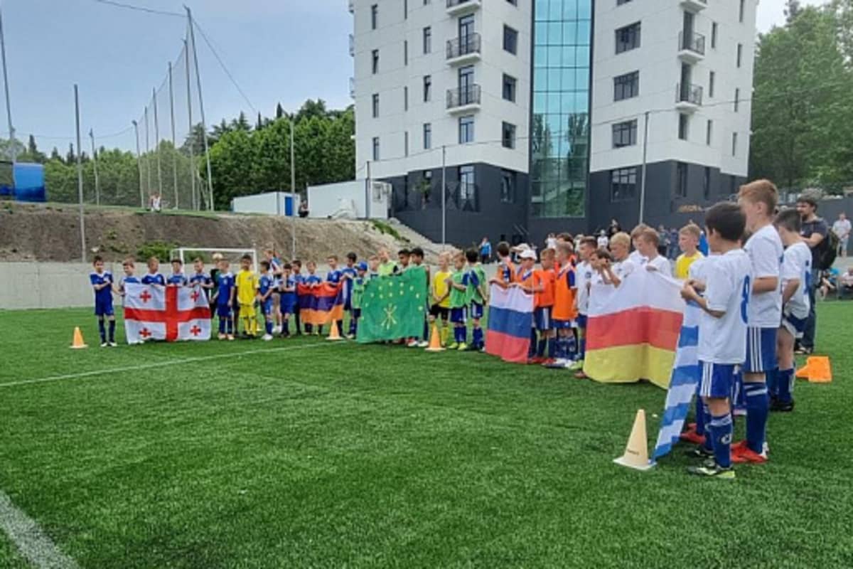 В Сочи состоялся футбольный турнир среди детских национальных команд