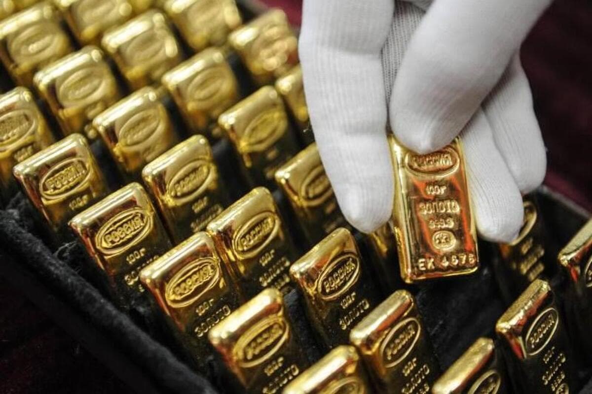 В Евросоюзе введен запрет на приобретение российского золота