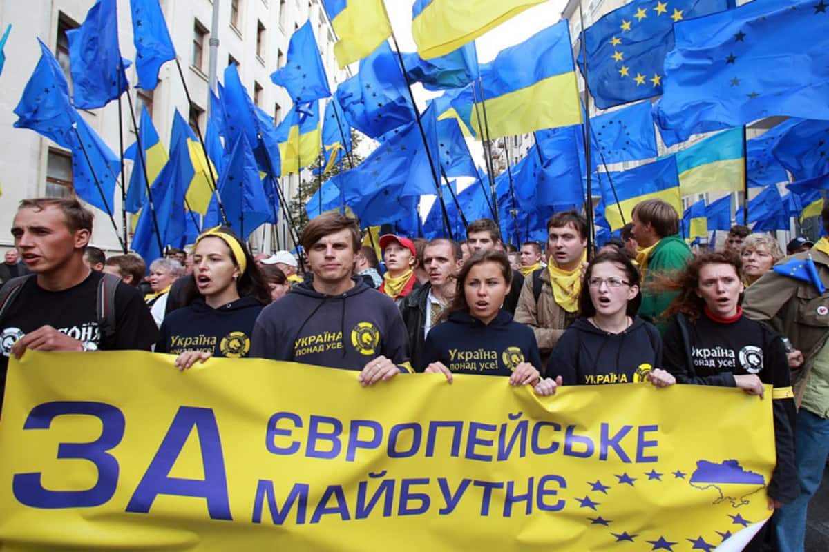 Украина просит Европу вернуть «железный занавес» для России