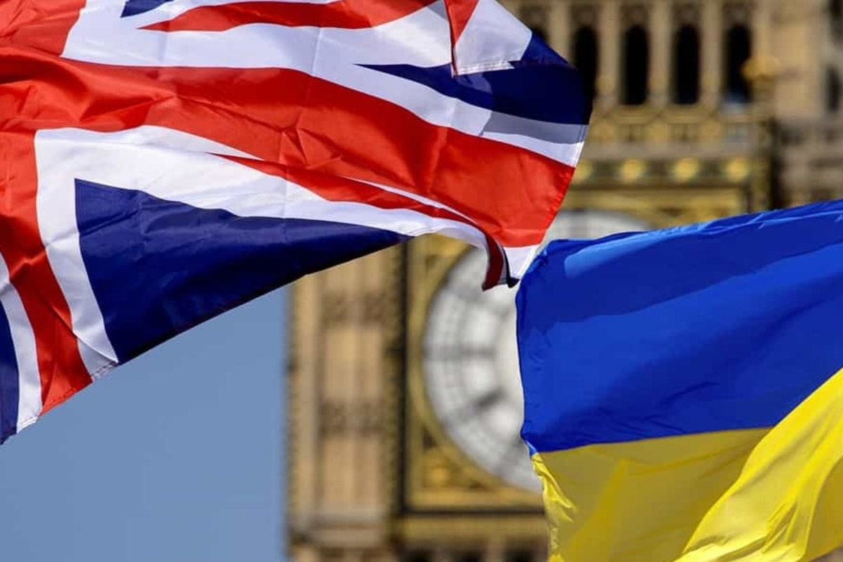 Сша британия и украина стоят за терактом. Британия Украина. Флаг Украины и Великобритании. Британия США. Англия и Украина флаги.