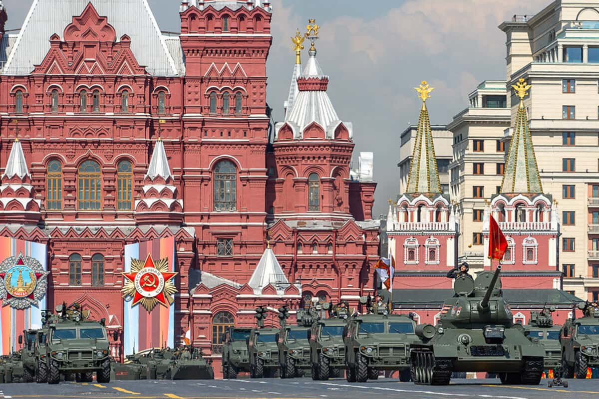 9 мая на Красной площади в Москве состоится традиционный парад Победы