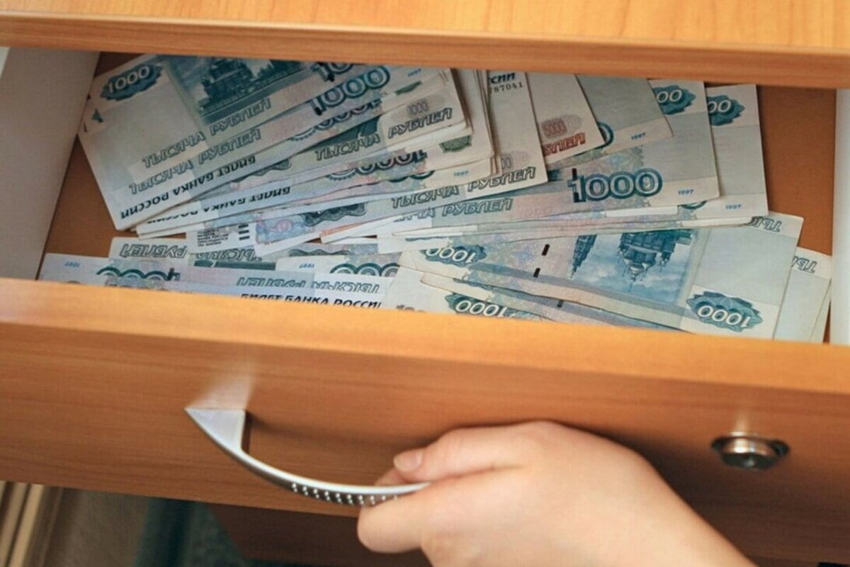 31-летняя няня из Курганинска украла у своих работодателей сто двадцать тысяч рублей