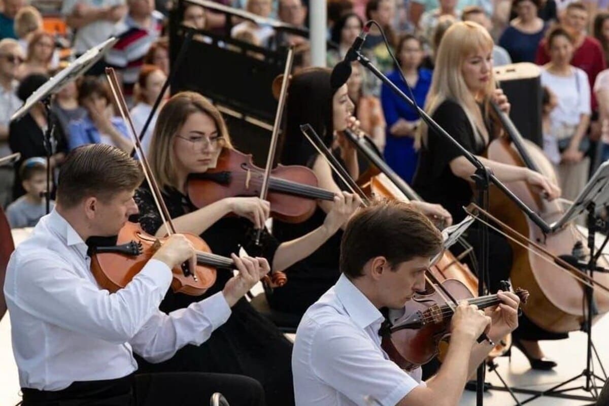В парках Краснодара по выходным будут звучать шедевры классической музыки