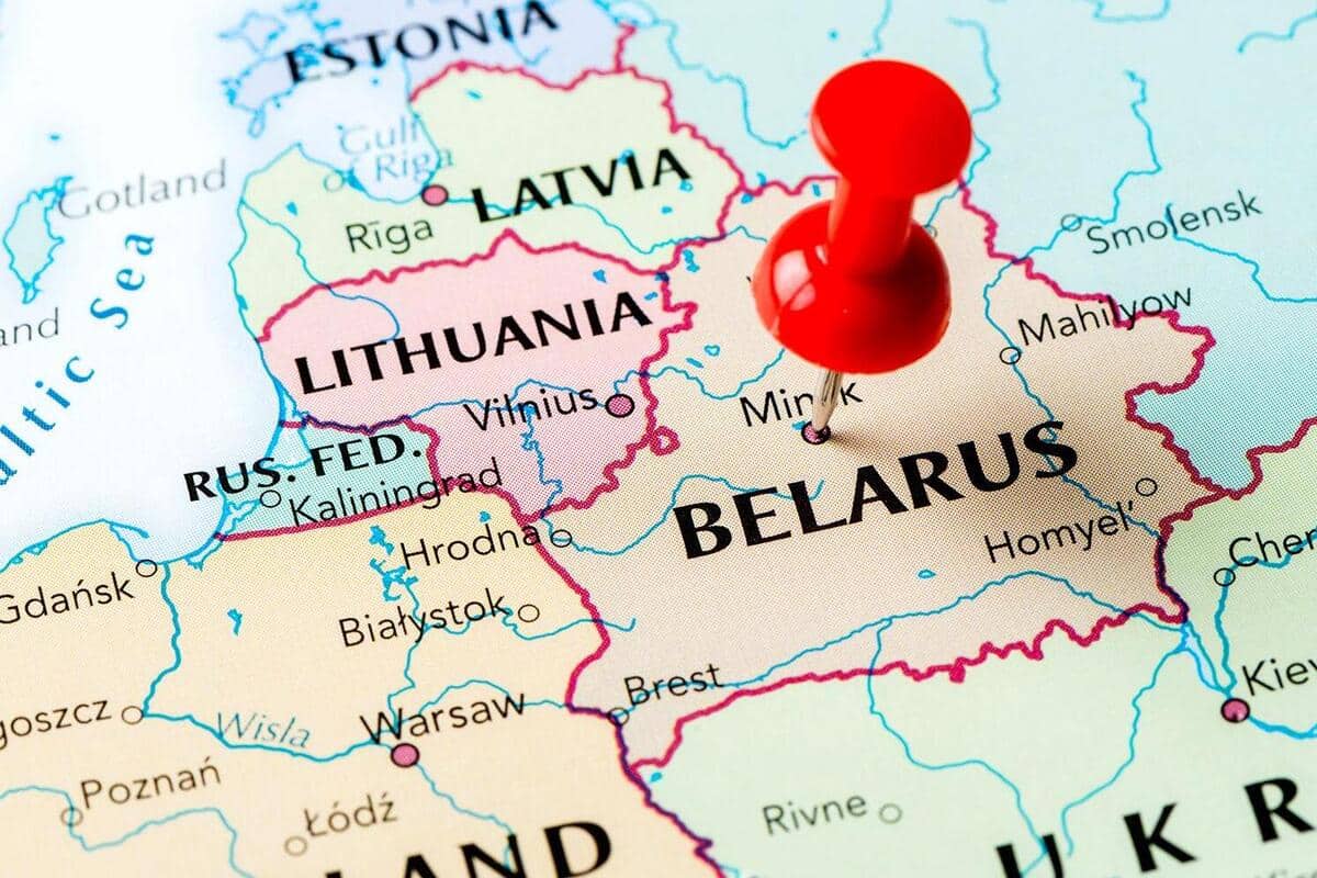 В Польше изъявили желание полностью изолировать Белоруссию от ЕС