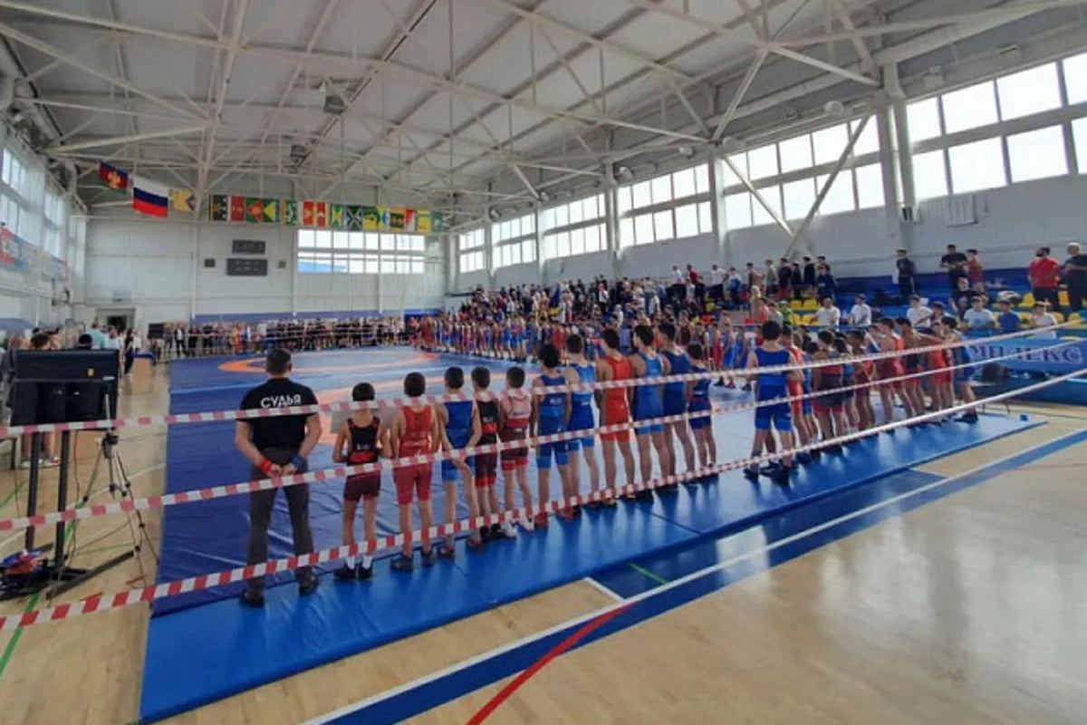 В Гулькевичском районе Кубани проходят международные соревнования по вольной борьбе памяти мастера спорта Владимира Дмитриевича Высоцкого