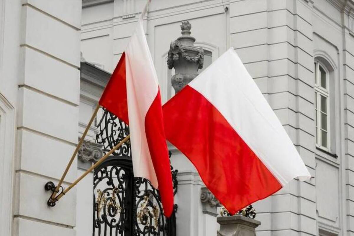 Премьер-министр Польши Моравецкий заявил о прекращении поставок оружия на Украину