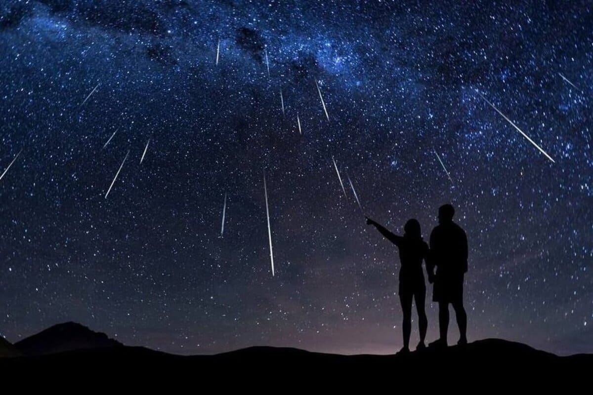 В ночь на 18 ноября 2023 года жители Краснодара смогут наблюдать в ночном небе метеорный поток Леониды