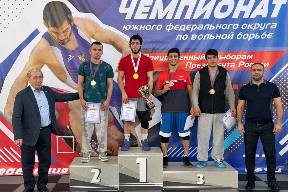 На чемпионате ЮФО по ворльной борьбе спортсмены из Краснодарского края завоевали 14 наград