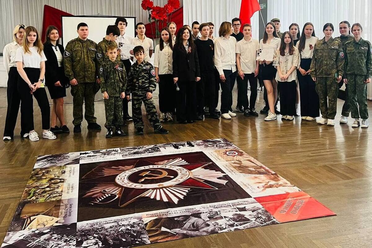 Во Дворце культуры железнодорожников в Краснодаре открыли выставку посвященную Дням Воинской славы