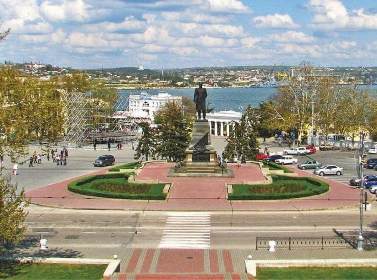 В Севастополе ослабили ограничительные меры в честь Крымской весны 