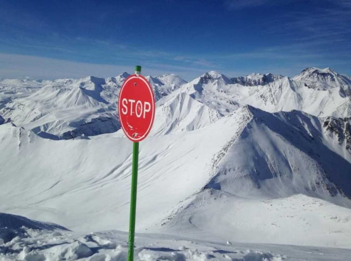 В горах Сочи возможен сход лавин: объявлено штормовое предупреждение