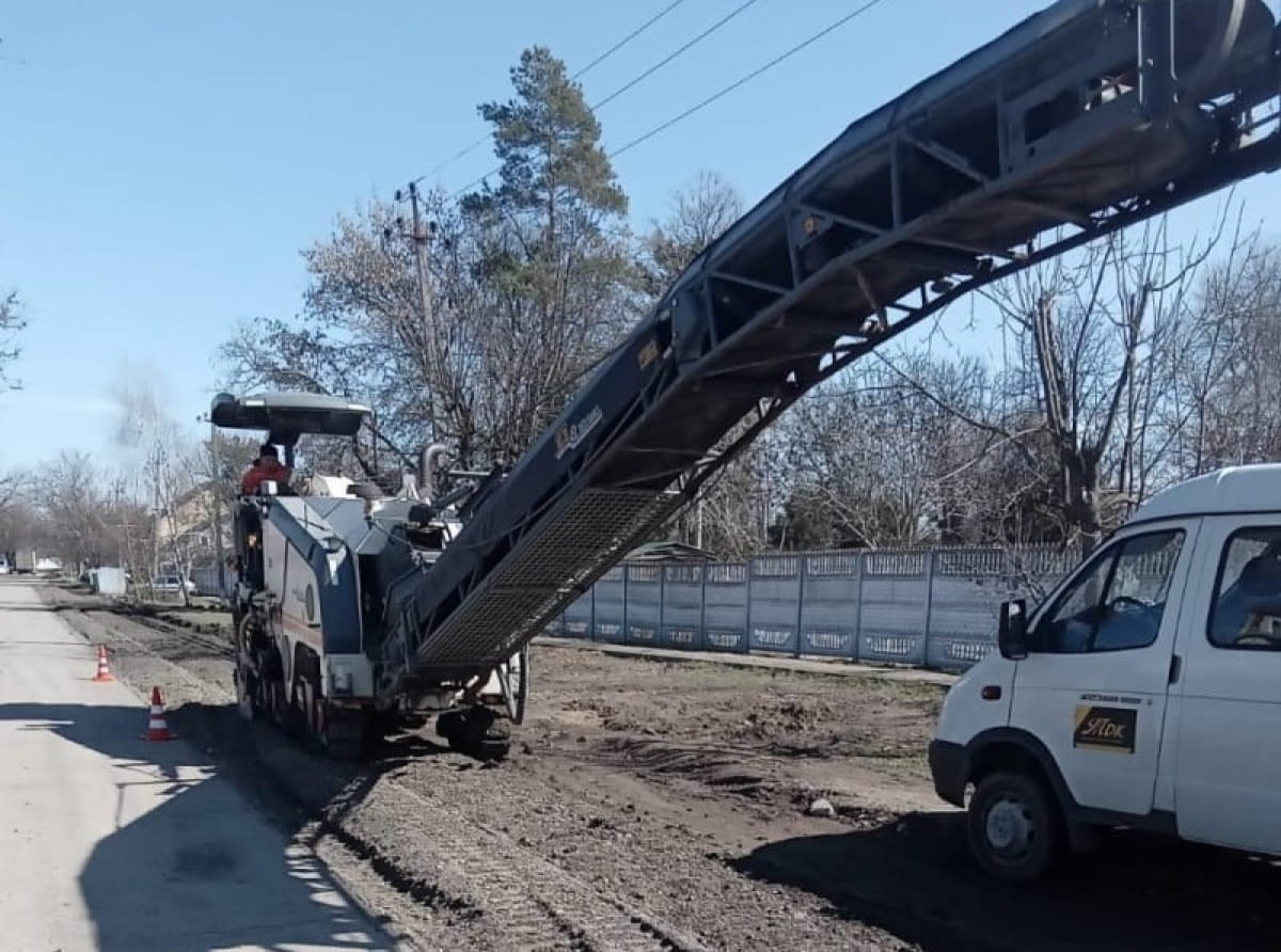 В Пашковском жилмассиве Краснодара начат ремонт дорог 
