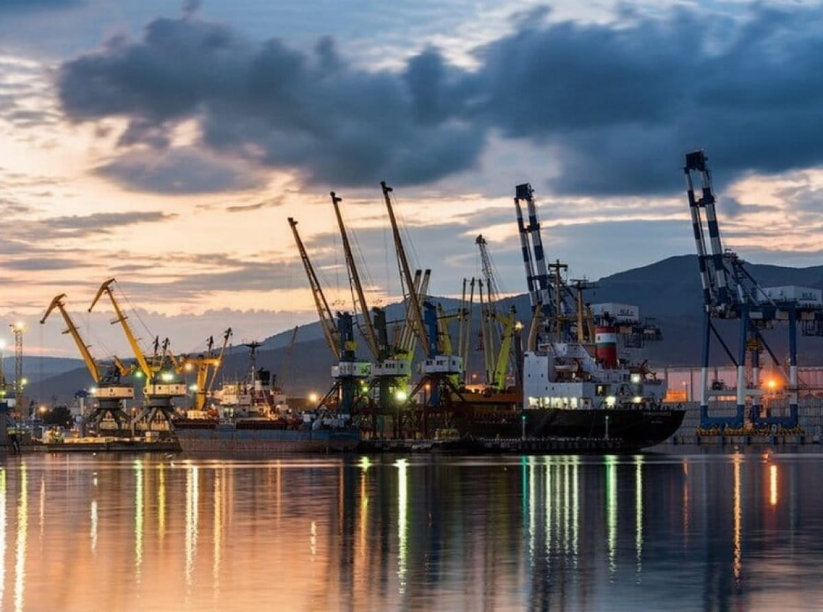 Инвестиционный проект развития порта Новороссийска получил одобрение властей